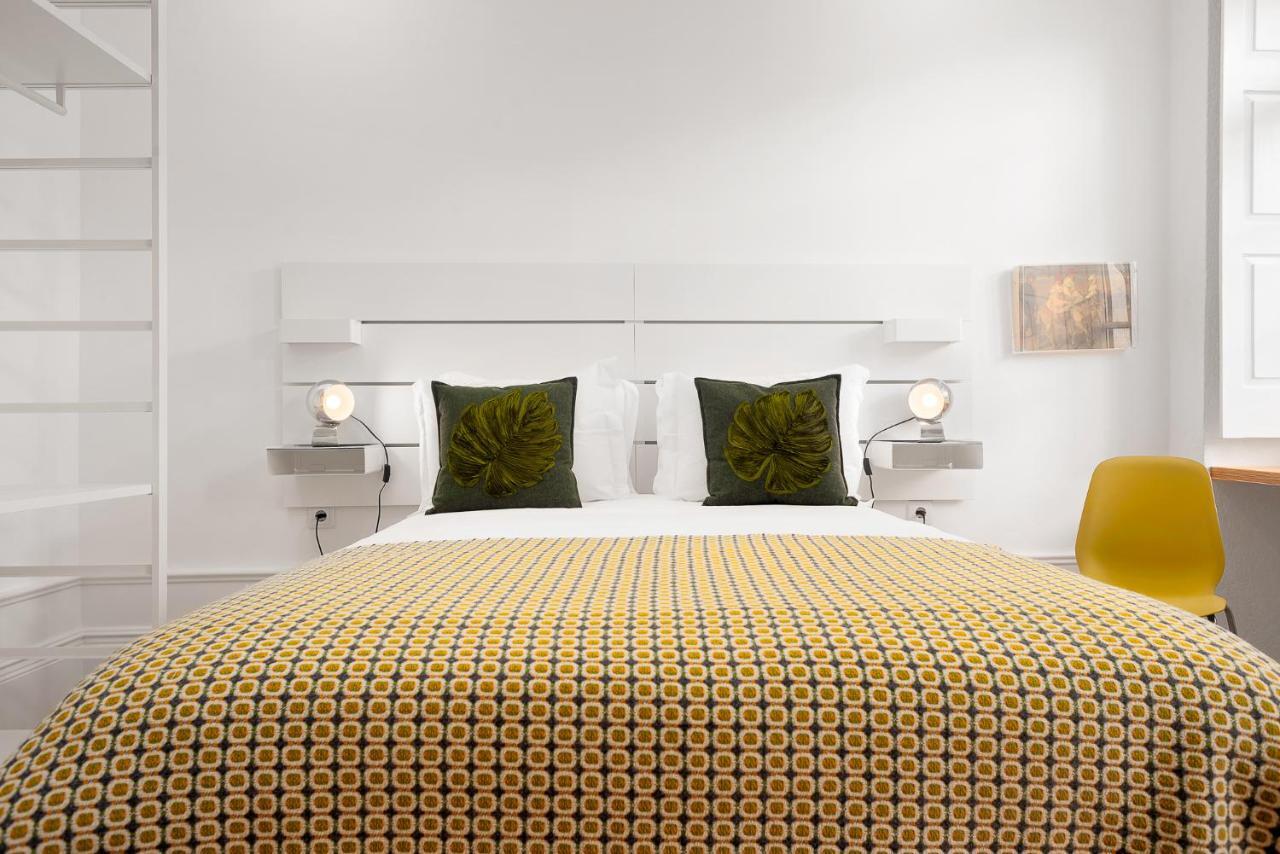 Host Wise - Oporto Classic Apartment Bagian luar foto